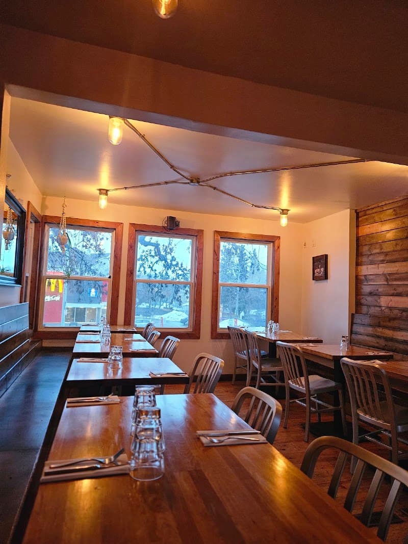 Little Wolf Restaurant main photo