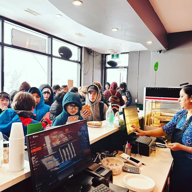 Pizza Palace - North Town Centre in Castle Downs, Edmonton