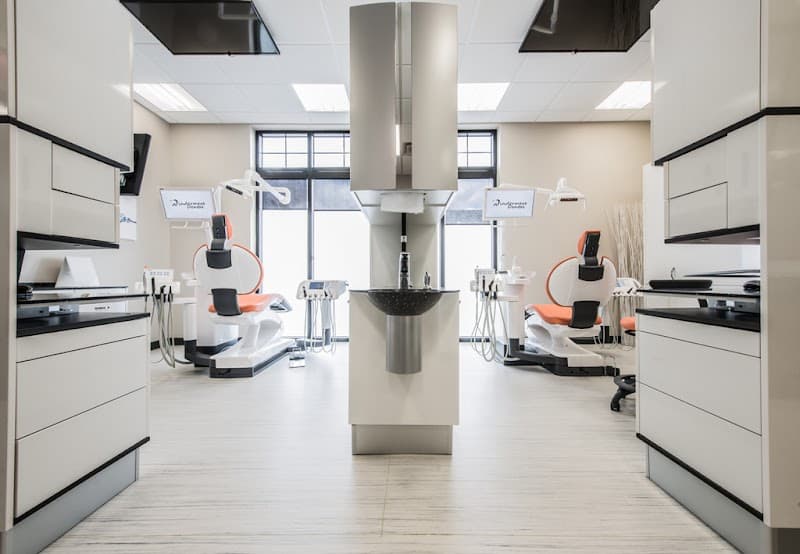 Windermere Dental in Windermere, Edmonton