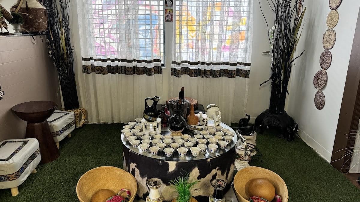 Abinet Family Restaurant & Catering main photo