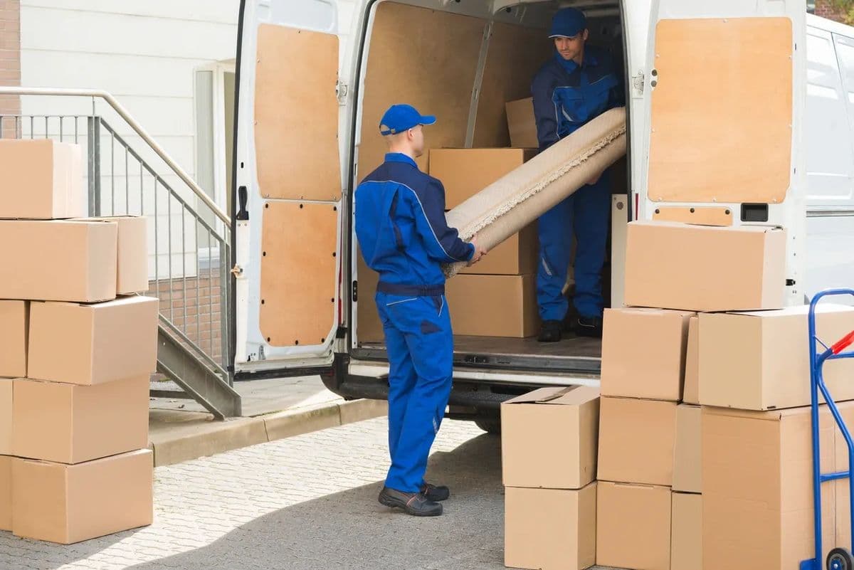 Affordable Junk Remover and Moving Edmonton in Whyte Ave, Edmonton