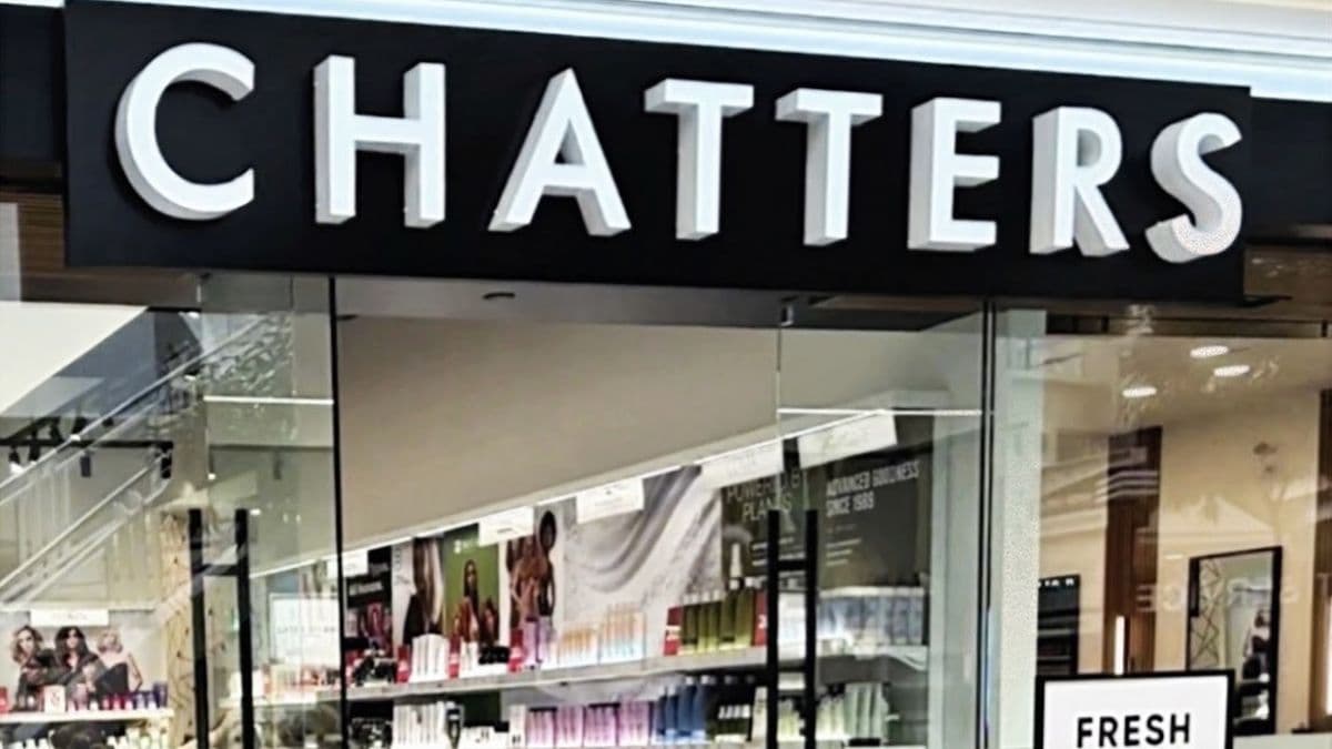 Angie Curly Hair Stylist at Chatters SOUTHGATE