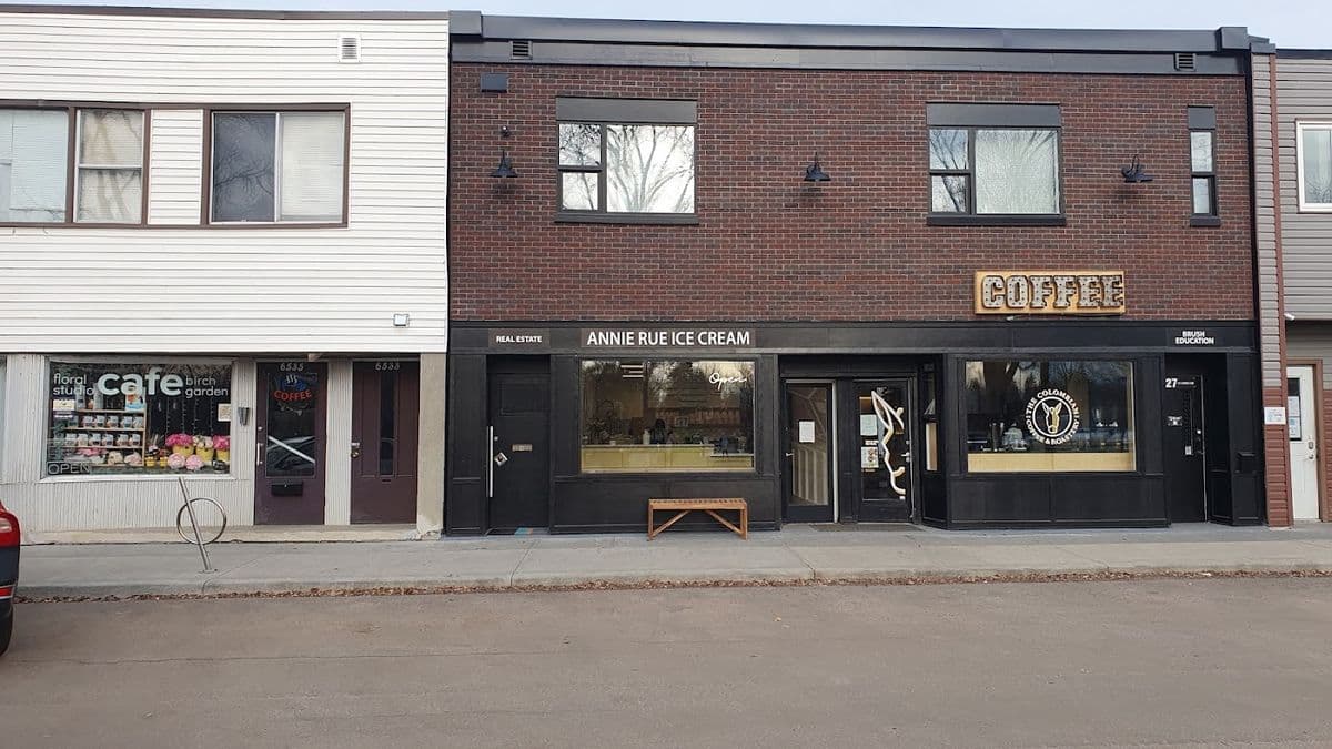 Annie Rue Ice Cream in South Edmonton