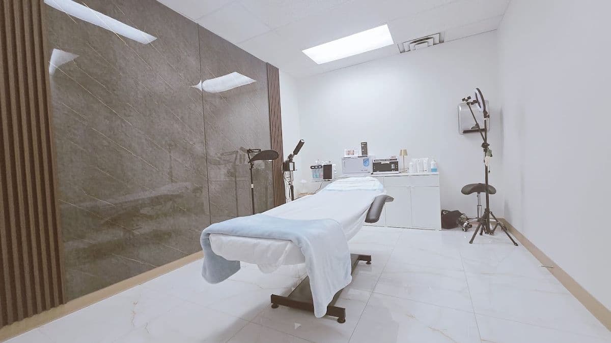 AQUA Aesthetics MED SPA & Laser