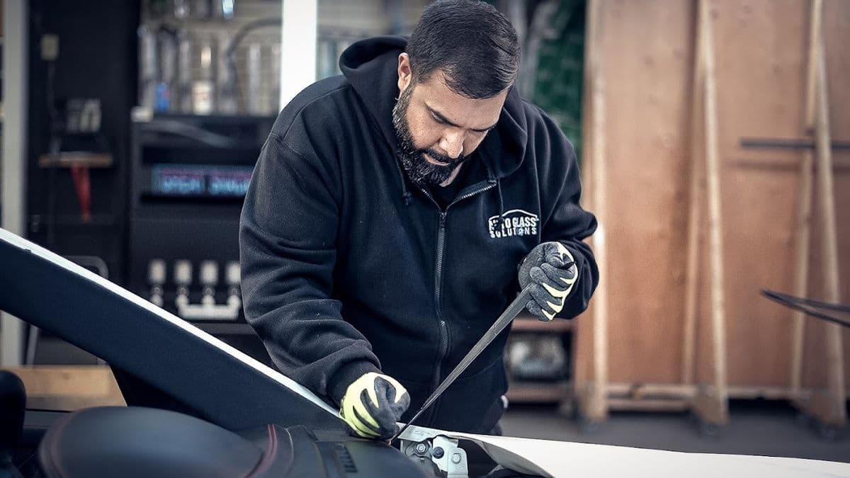 Auto Glass Solutions in South Edmonton