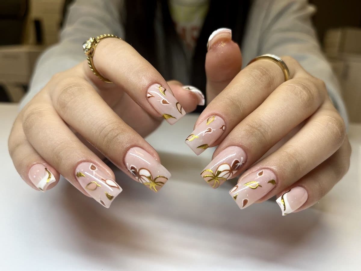 Bellus Nail in Stony Plain, AB