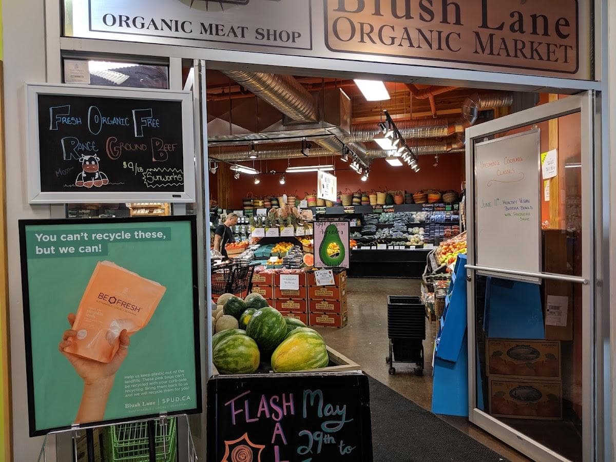 Blush Lane Organic Market Whyte Ave main photo