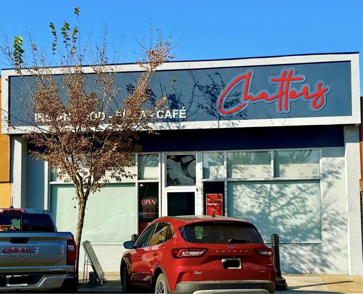Chatters Cafe Pizza and Indian food in Stony Plain, AB