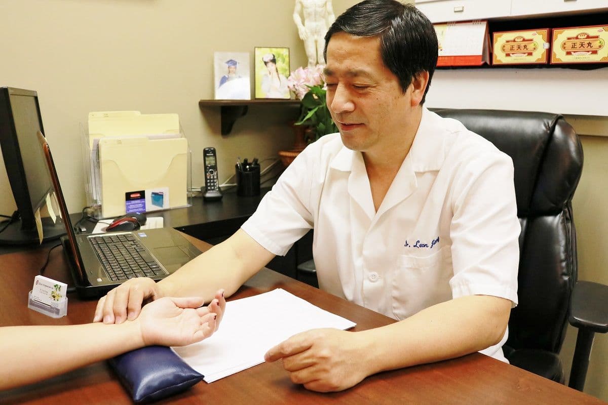 Classic Acupuncture Inc in Whyte Ave, Edmonton