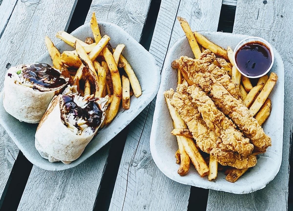 Coast Lunch Box in Edmonton