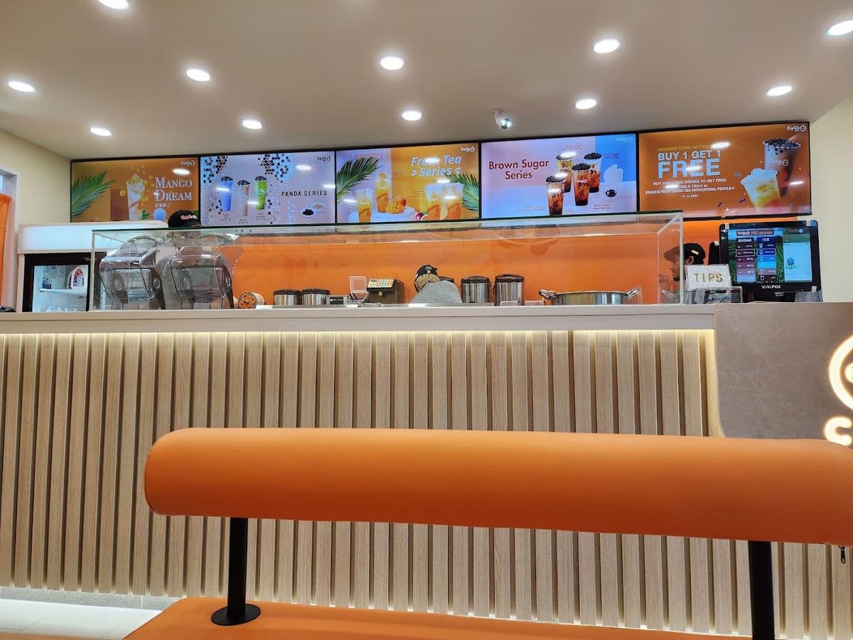 CoCo Fresh Tea & Juice - Manning Town Centre in North Edmonton