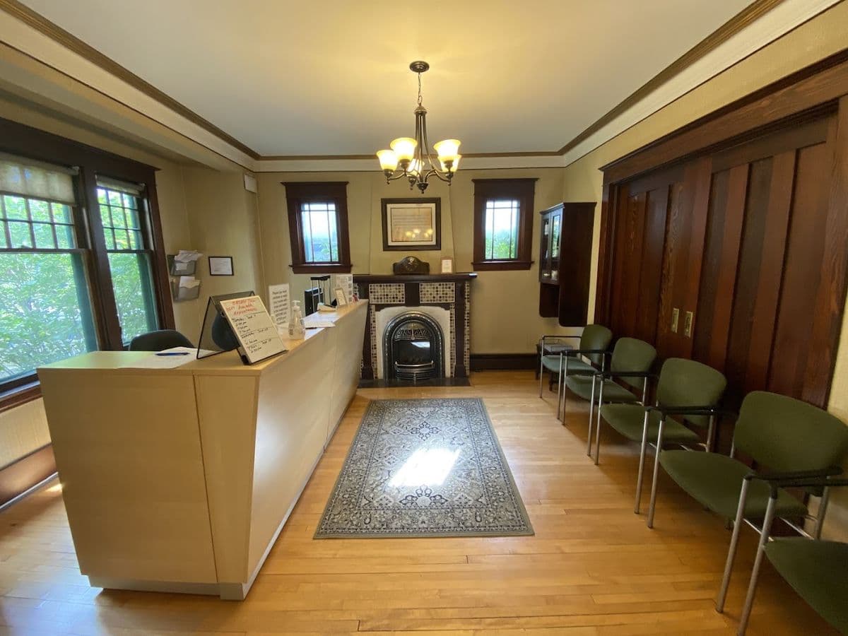 Collins Chiropractic Health & Wellness Centre main photo
