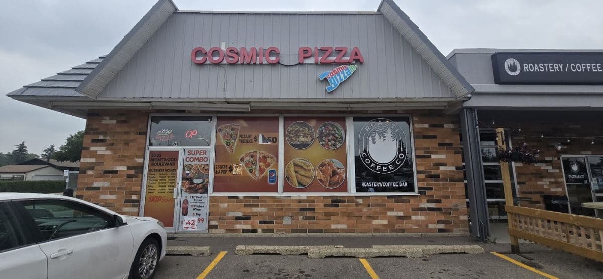 Cosmic Pizza Sherwood Park in Sherwood Park, AB