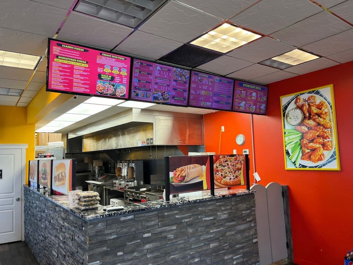 Donair & Pizza Lover in North Edmonton