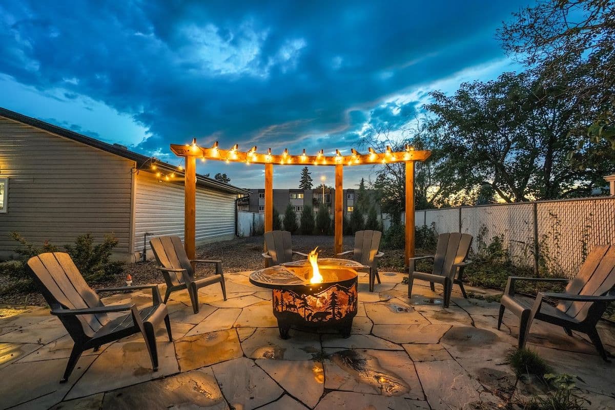 Eco Escapes in Whyte Ave, Edmonton