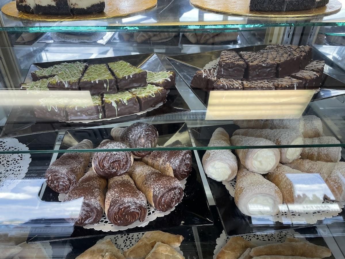 ESM Fine Cakes & Pastries main photo