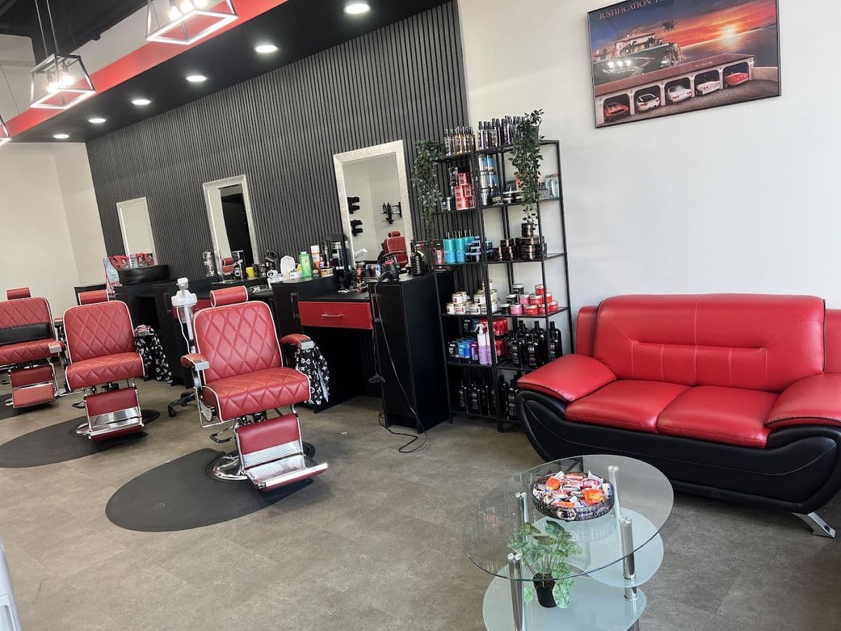 Gentlemen's House Barbershop in Sherwood Park, AB
