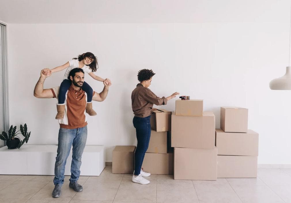 Helping Hands Family Movers
