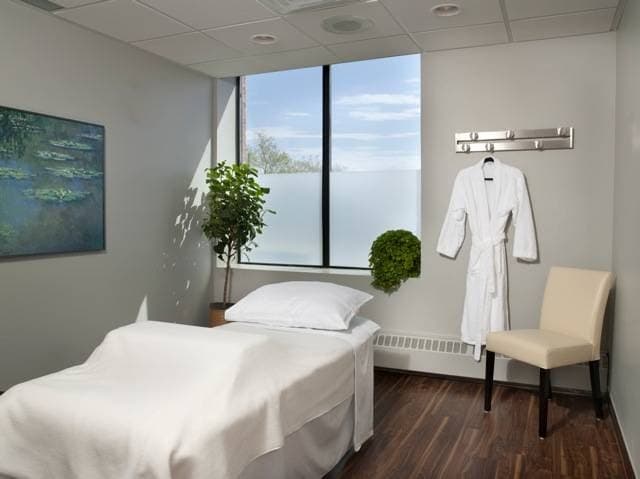 Instep Physical Therapy & Salutaris Centre for Lymphatic, Osteopathic & Massage Therapy