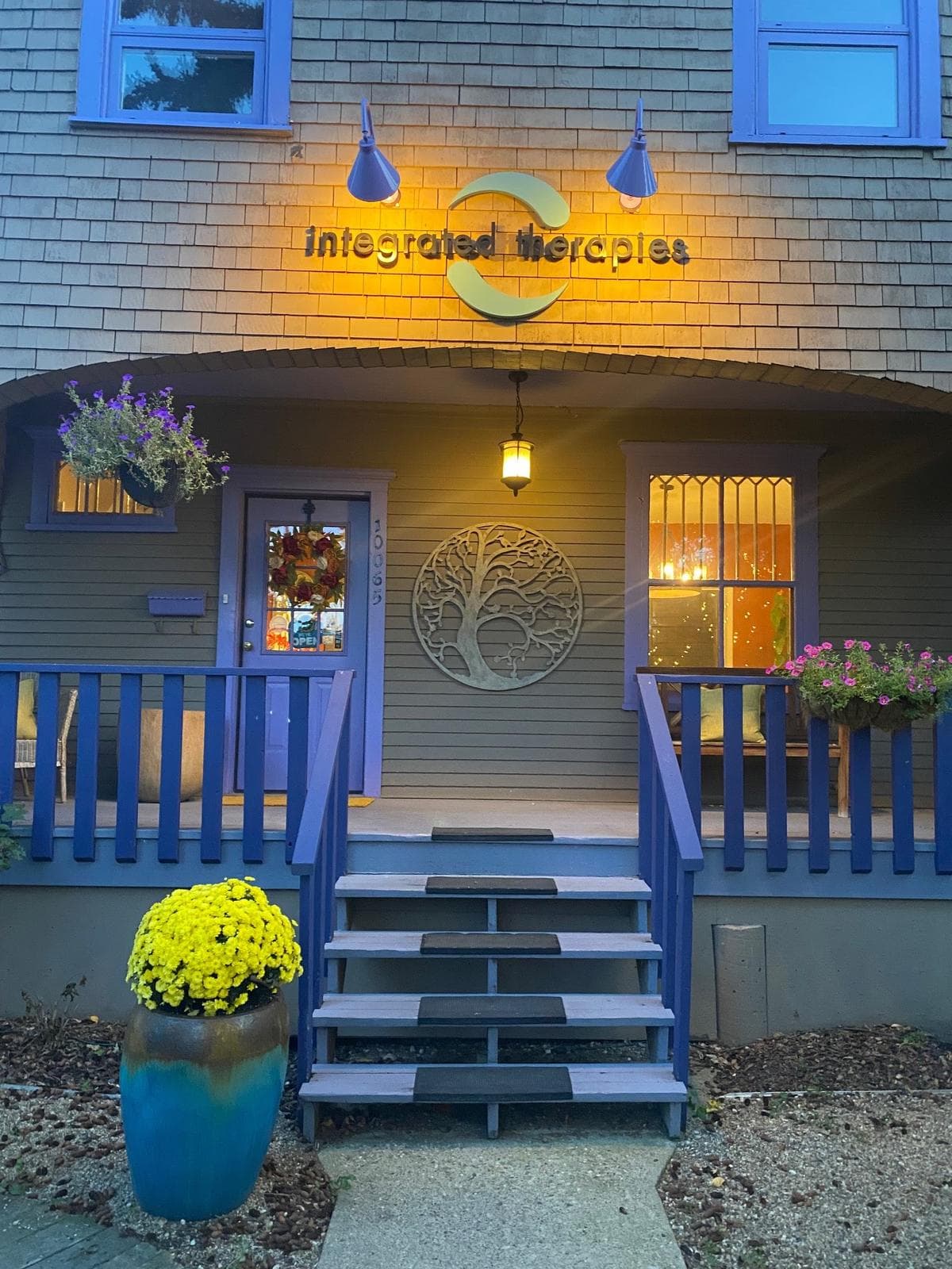 Integrated Therapies Massage Edmonton in Edmonton