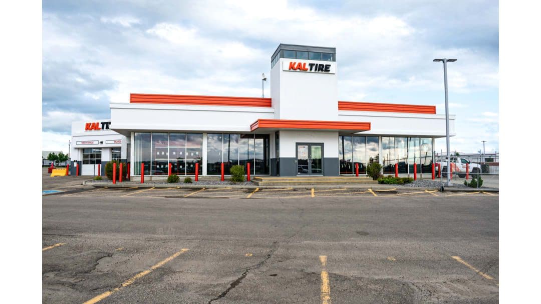 Kal Tire (Sparrow Crescent) in Leduc, AB