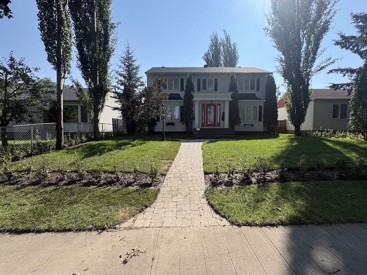 Kelly's Landscaping LTD in Windermere, Edmonton