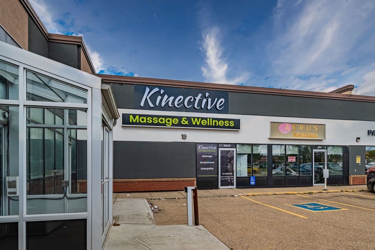 Kinective Massage & Wellness - Capilano Edmonton in Edmonton