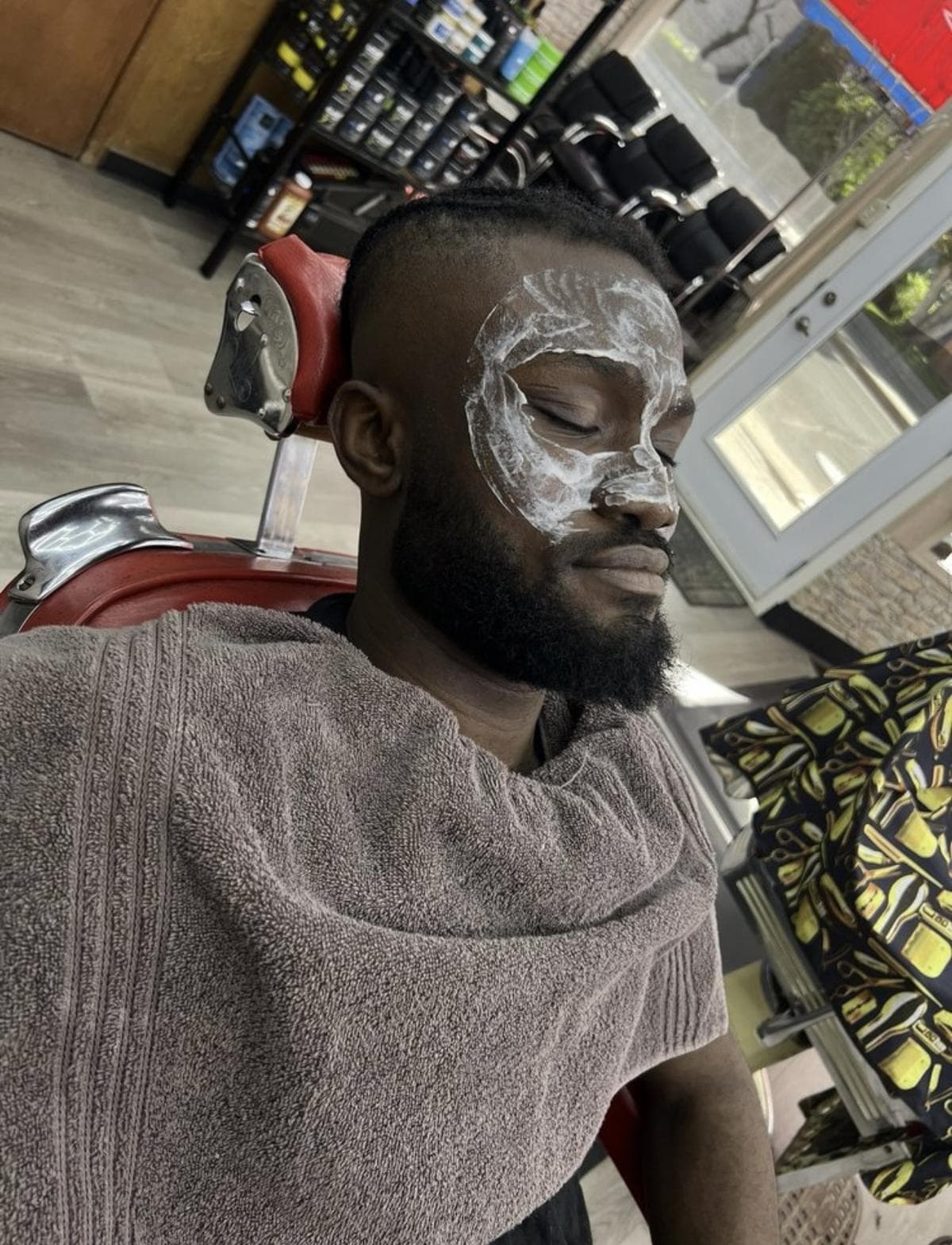 Larre's Barber Shop