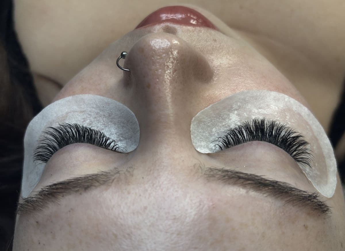 Lash Veda Beauty – Lash Extensions, Lifts & Tints in Whyte Ave, Edmonton