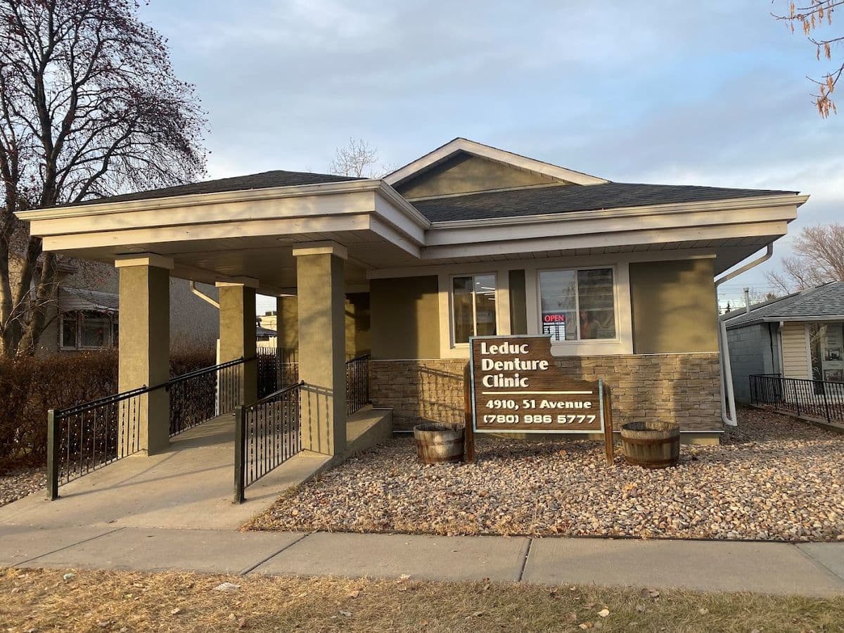 Leduc Denture Clinic in Leduc, AB
