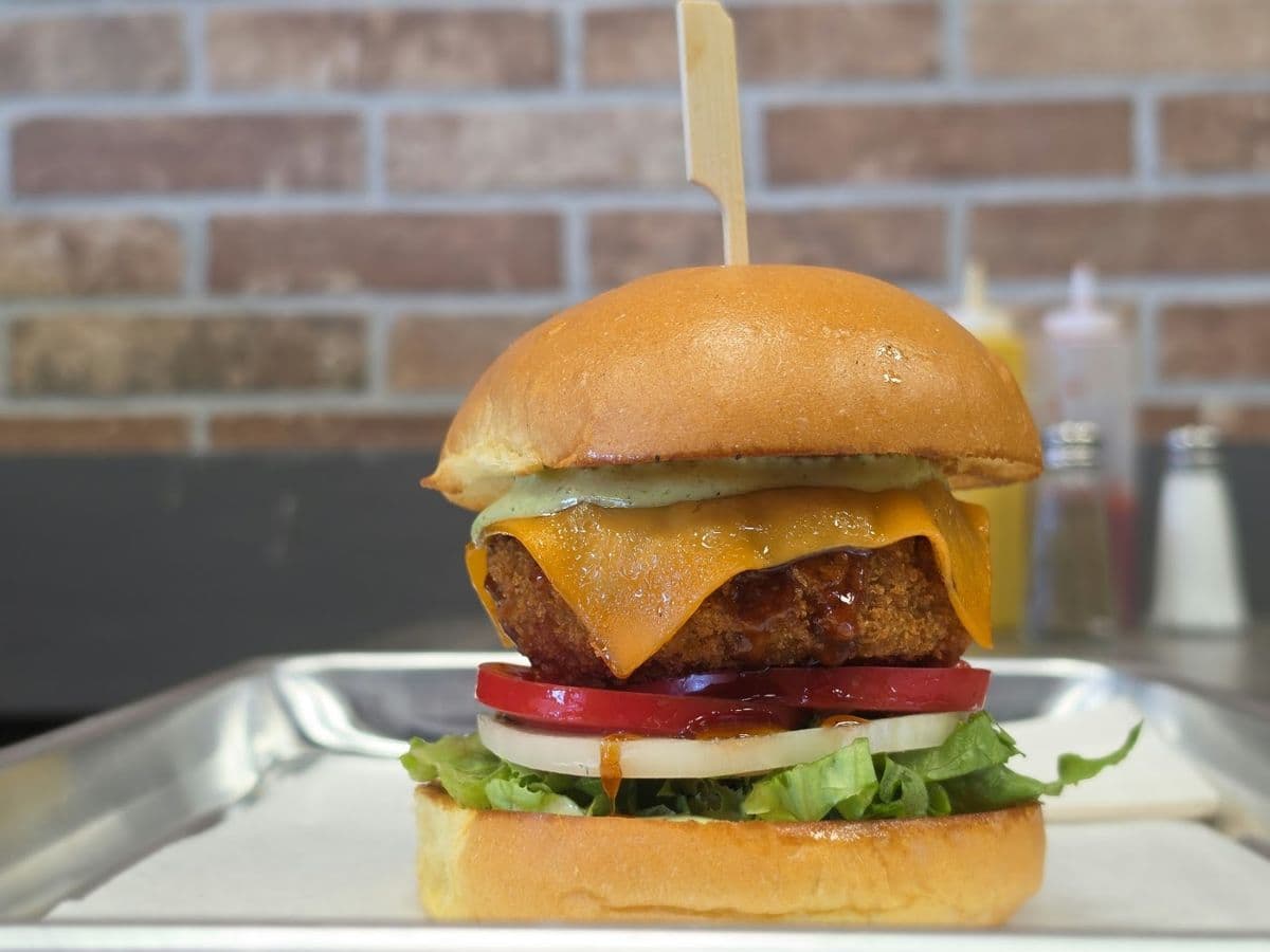 Meat the Bun (Sherwood Park) in Sherwood Park, AB