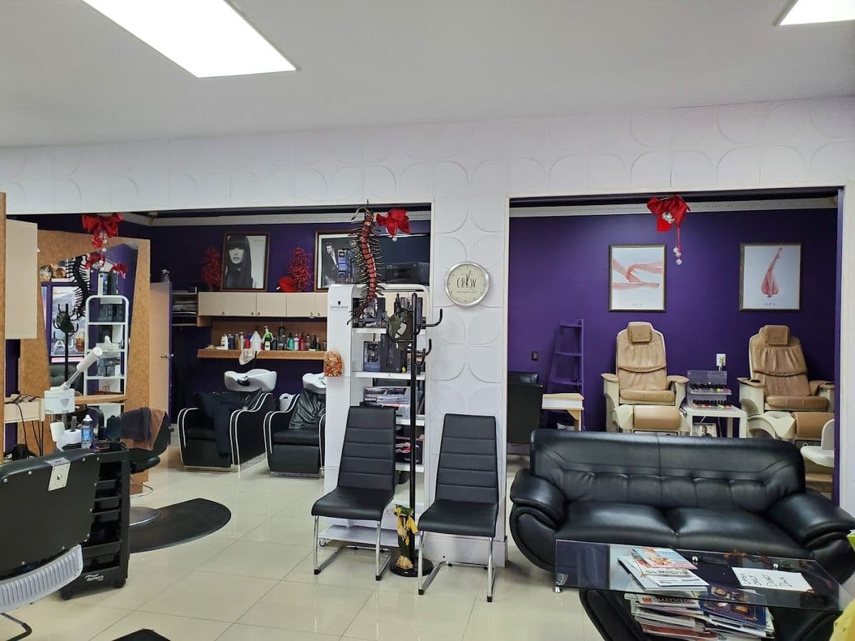 Mike's Hair Barber Salon Spa in Fort Saskatchewan, AB