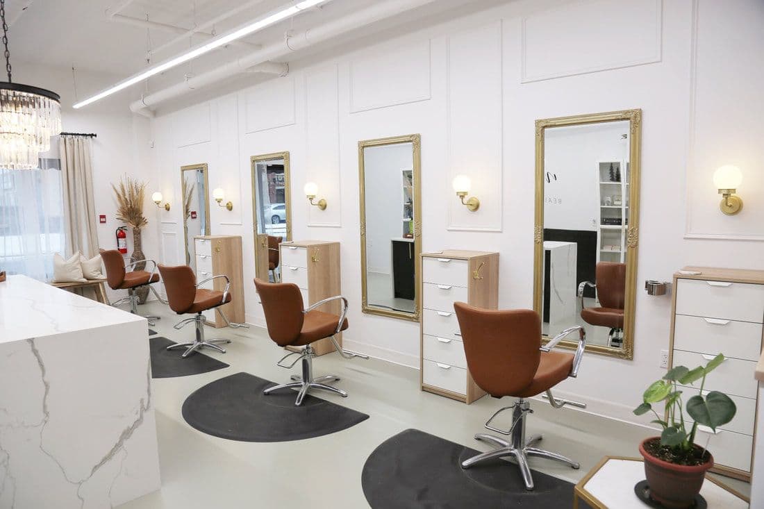 Mint Beauty Boutique in St. Albert, AB
