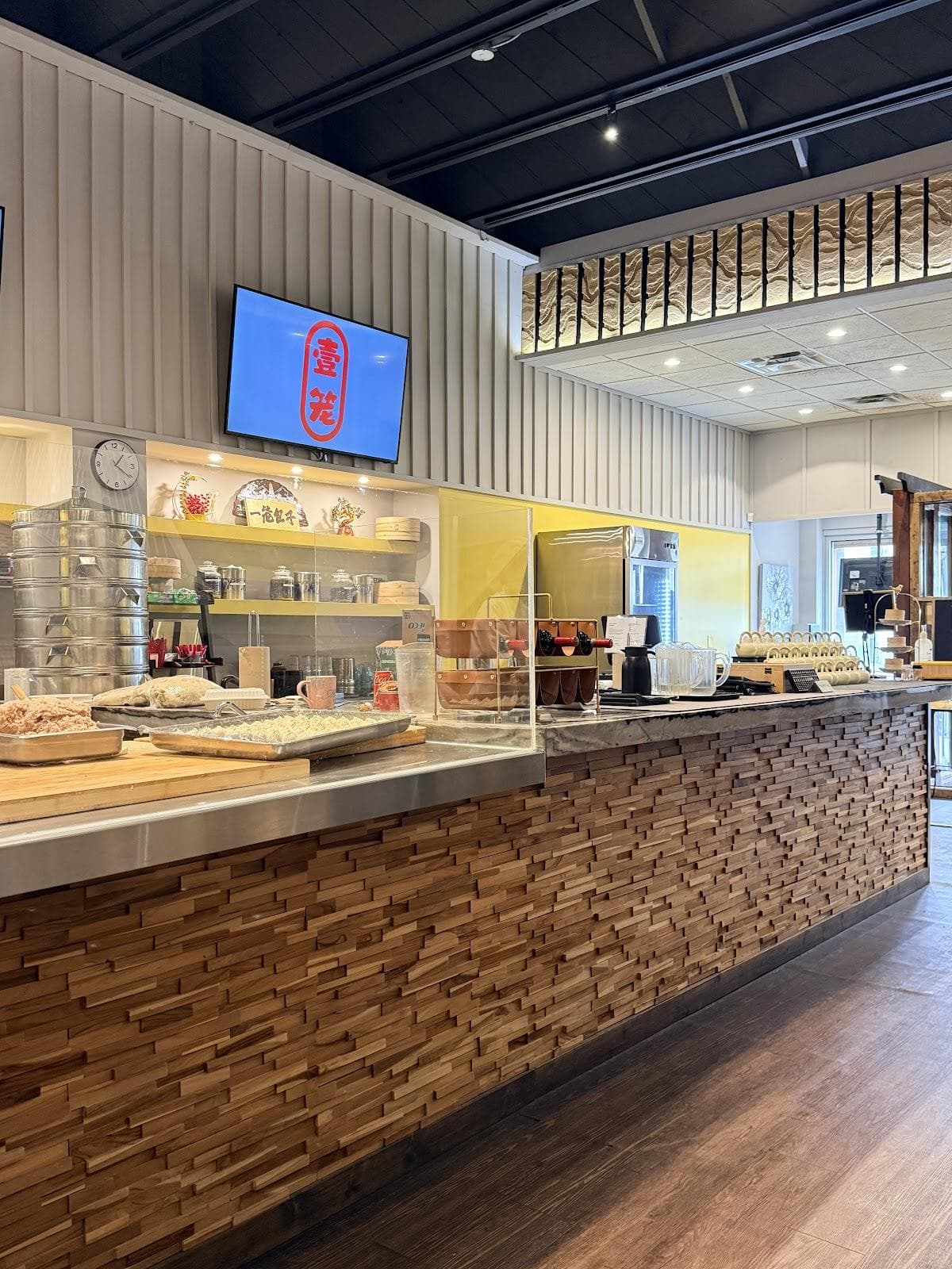 Mr.Bun – Shanghai Dumplings & Noodles壹笼包子