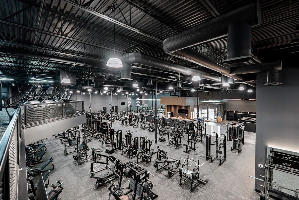 Obsidian Athletic Club West Edmonton in West Edmonton