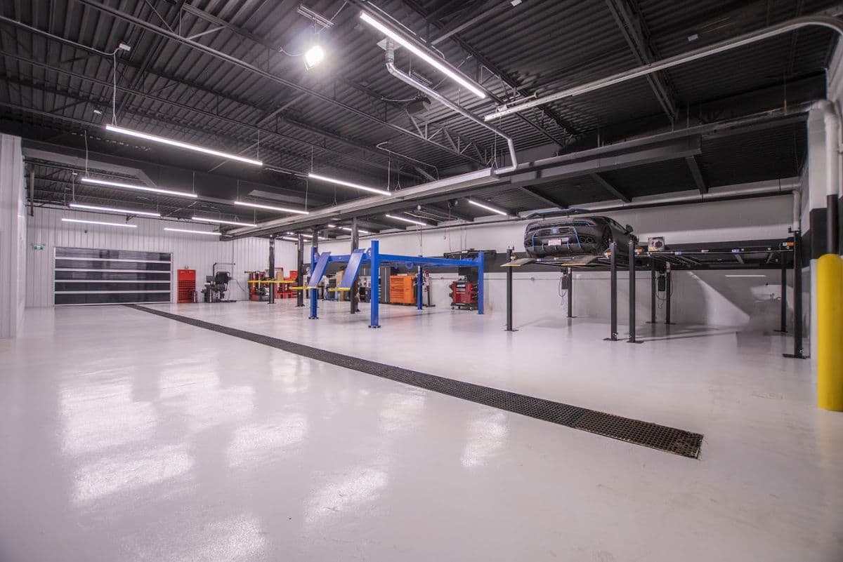 Oraizen Automotive