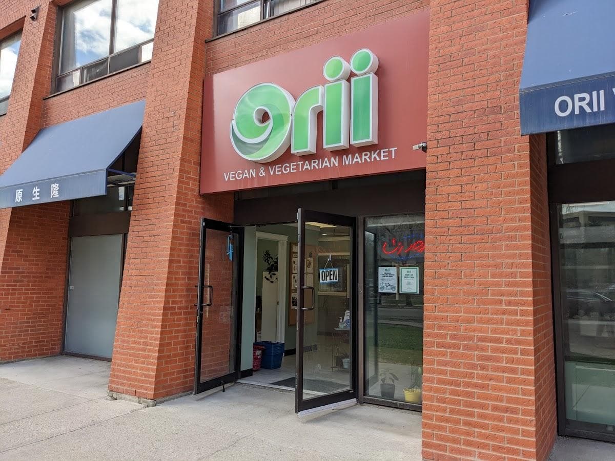 Orii Vegan & Vegetarian Market 原生隆 in Edmonton