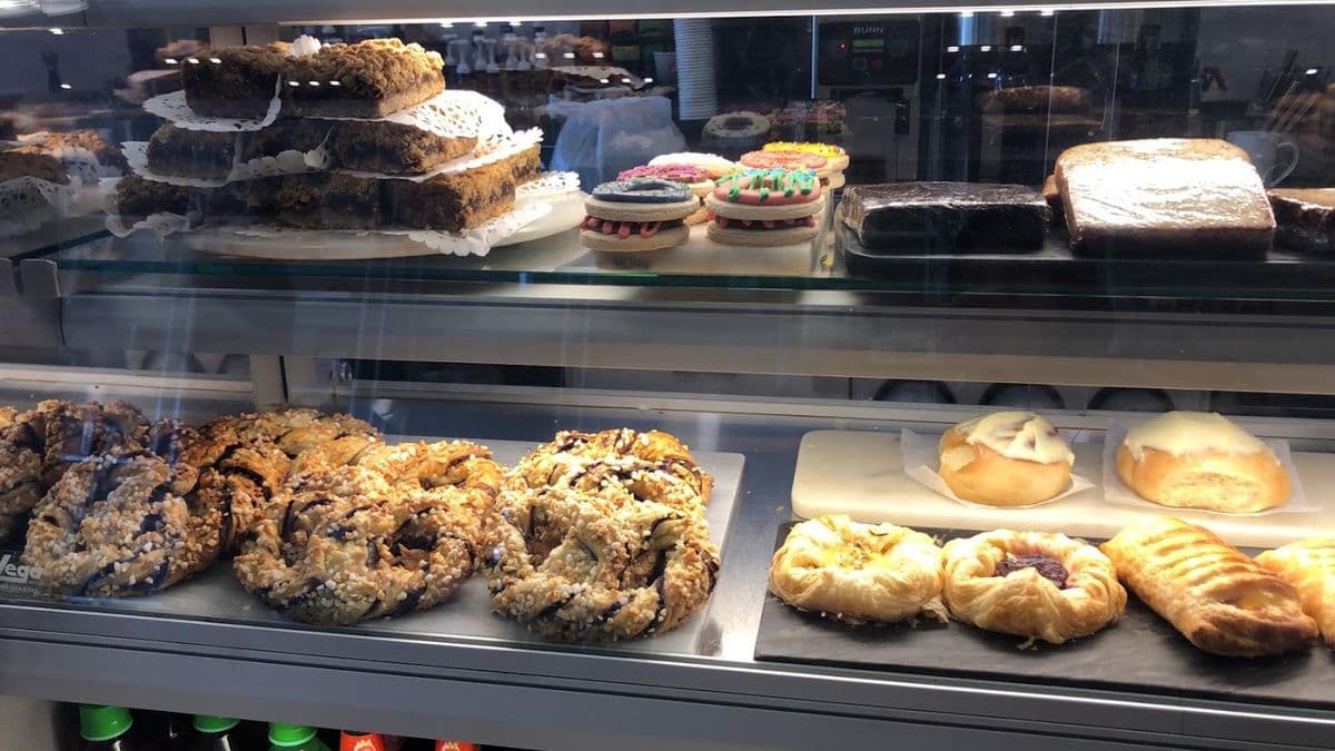 Parama Cafe in North Edmonton