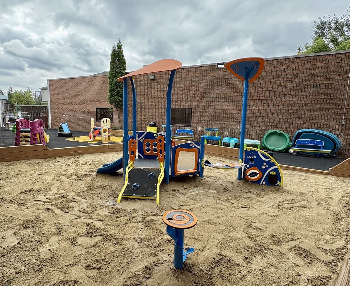 Park Plaza Day Care & OSC in Sherwood Park, AB