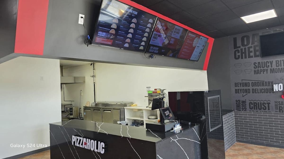 PIZZAHOLIC Sherwood Park in Sherwood Park, AB