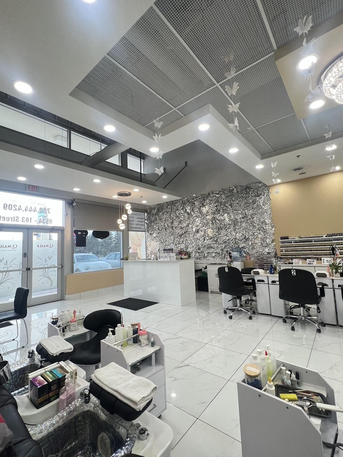 Q Nails - Westgate in Edmonton