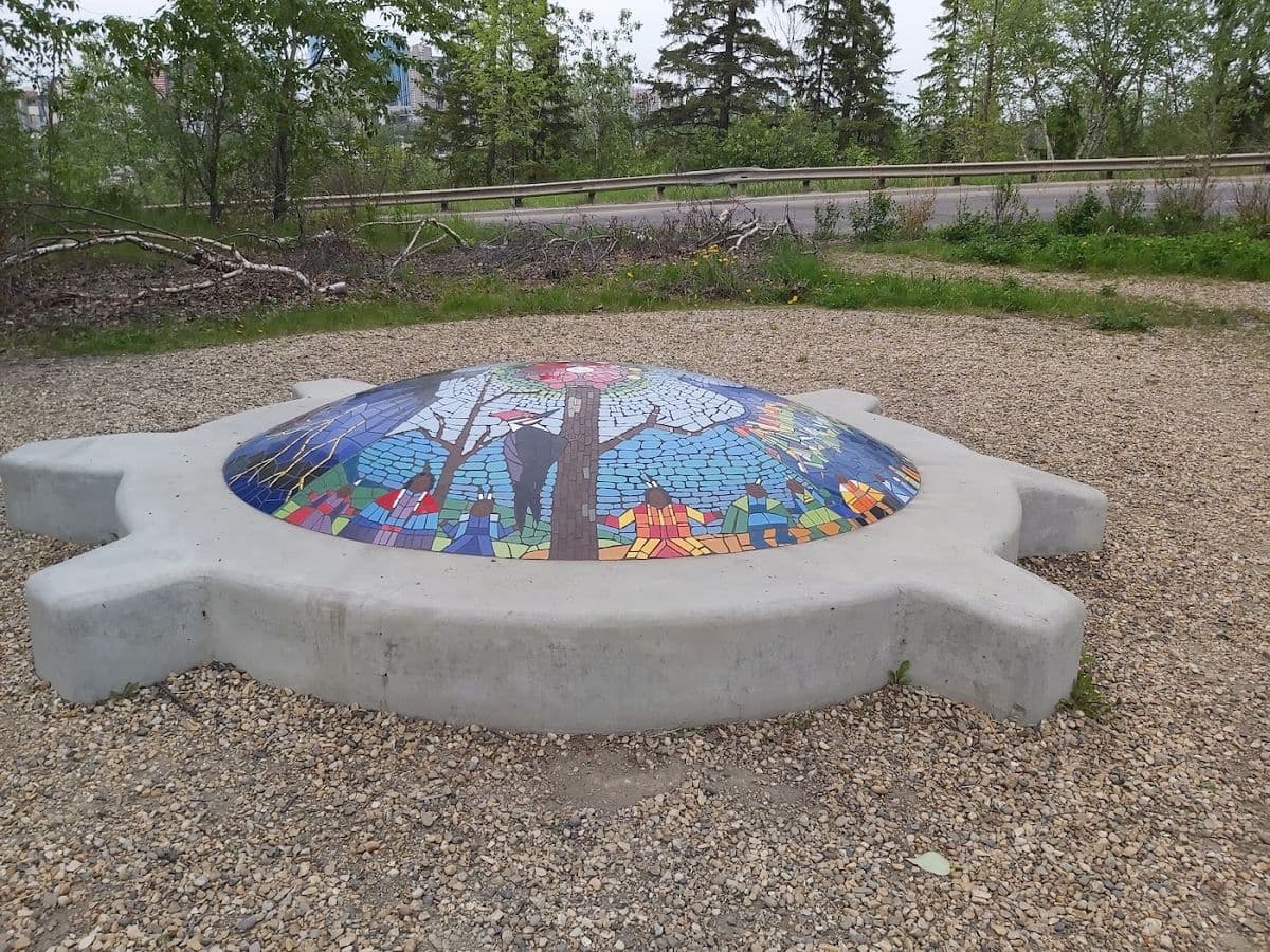 Queen Elizabeth Park in Whyte Ave, Edmonton