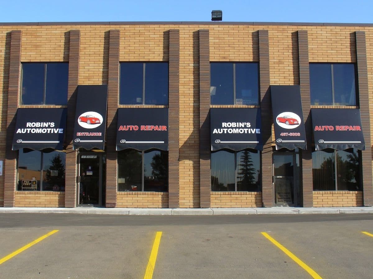 Robin's Automotive in Sherwood Park, AB
