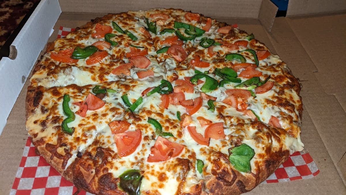 Roma Pizza & Donair in St. Albert, AB