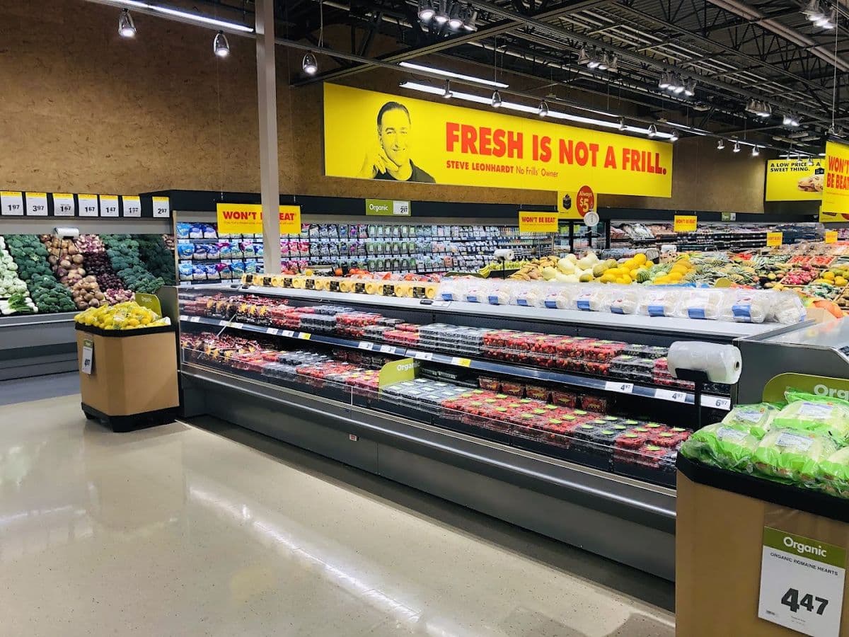 Steve's No Frills in Spruce Grove, AB