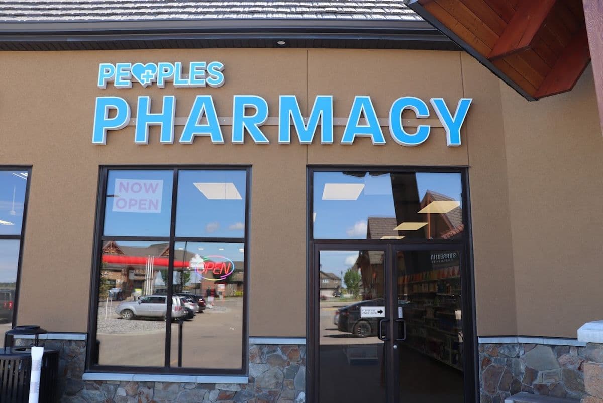 Stony Plain Peoples Pharmacy in Stony Plain, AB
