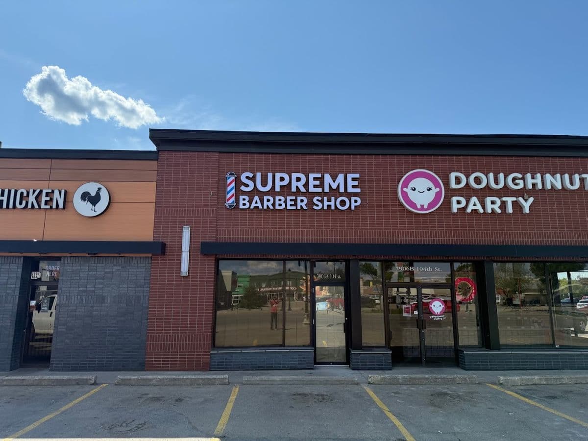 Supreme Barbershop