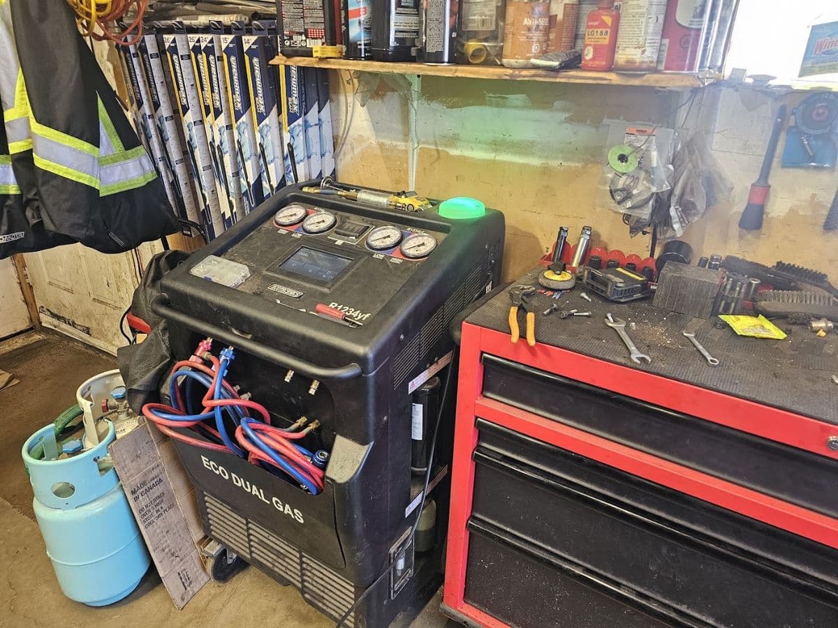 The Mechanic Shop in Castle Downs, Edmonton