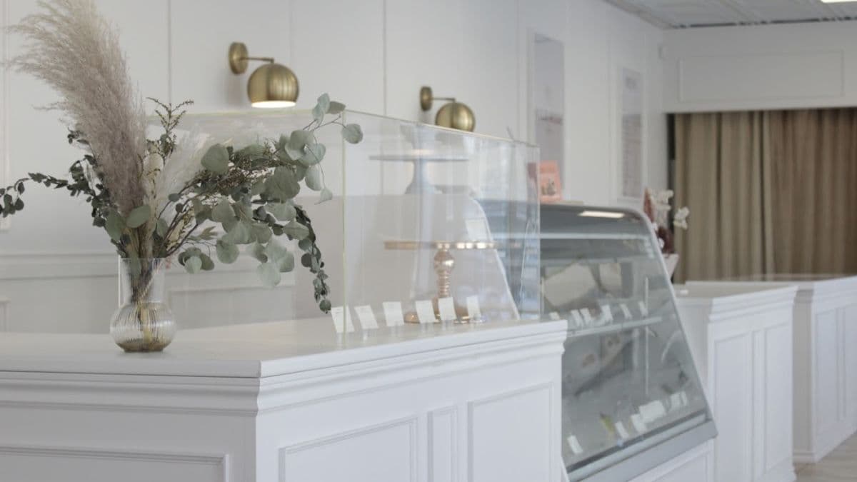 Wild Rose Cakes in South Edmonton